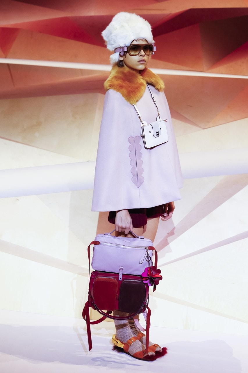 London Fashion Week Autunno/Inverno 2017/18 Anya Hindmarch